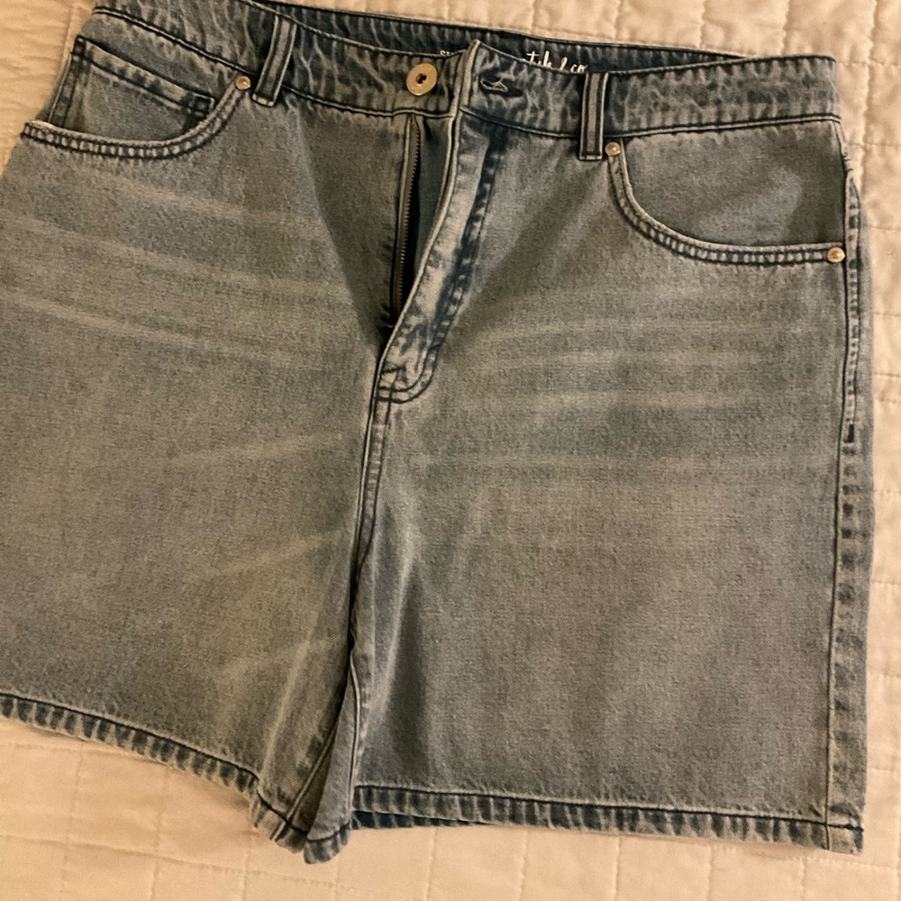 STYLE & CO. ( Macy’s) Size 10  Short